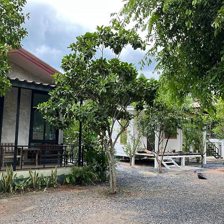Sangkaset Resort Ban Mong Muang 외부 사진