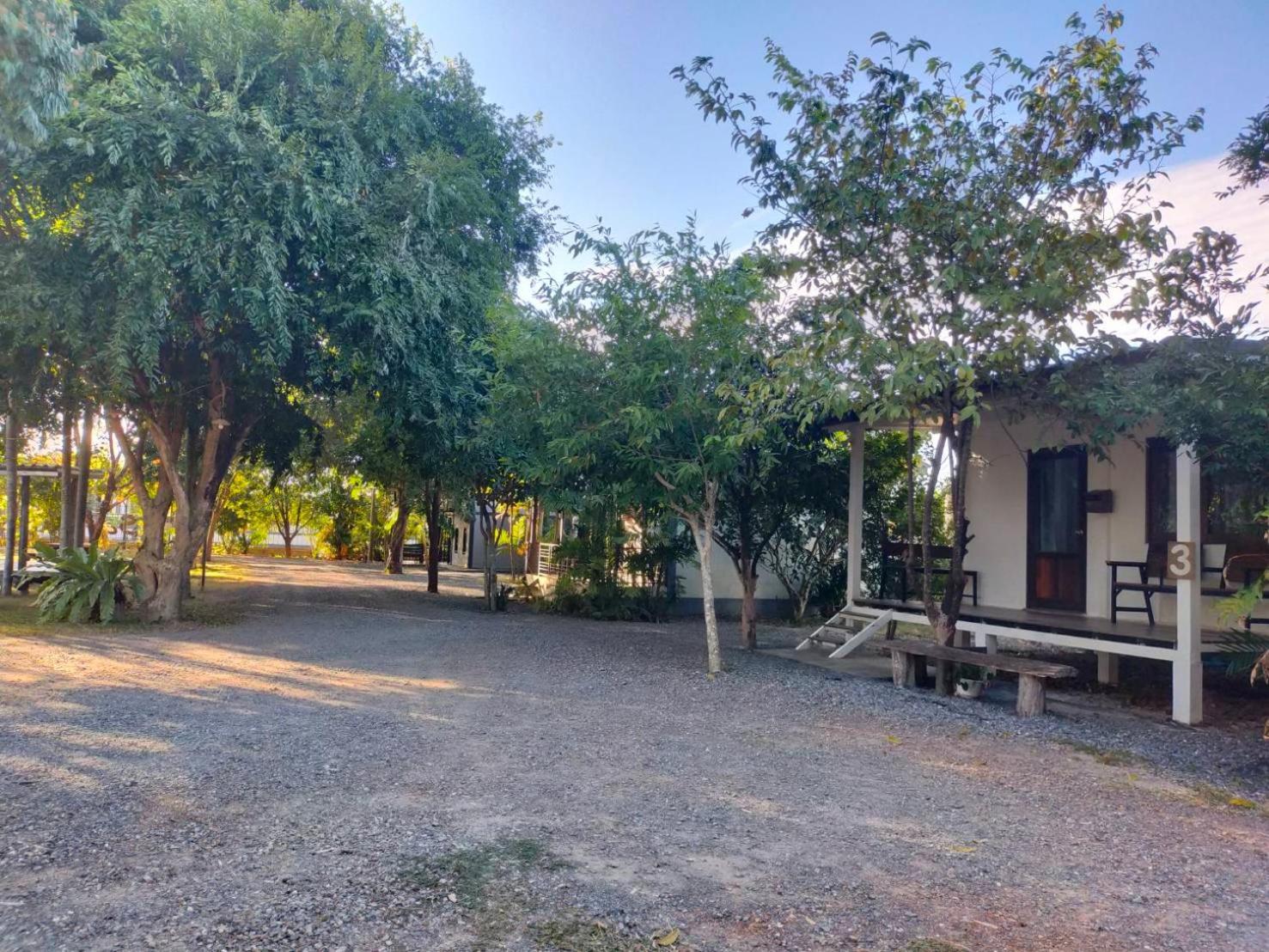 Sangkaset Resort Ban Mong Muang 외부 사진