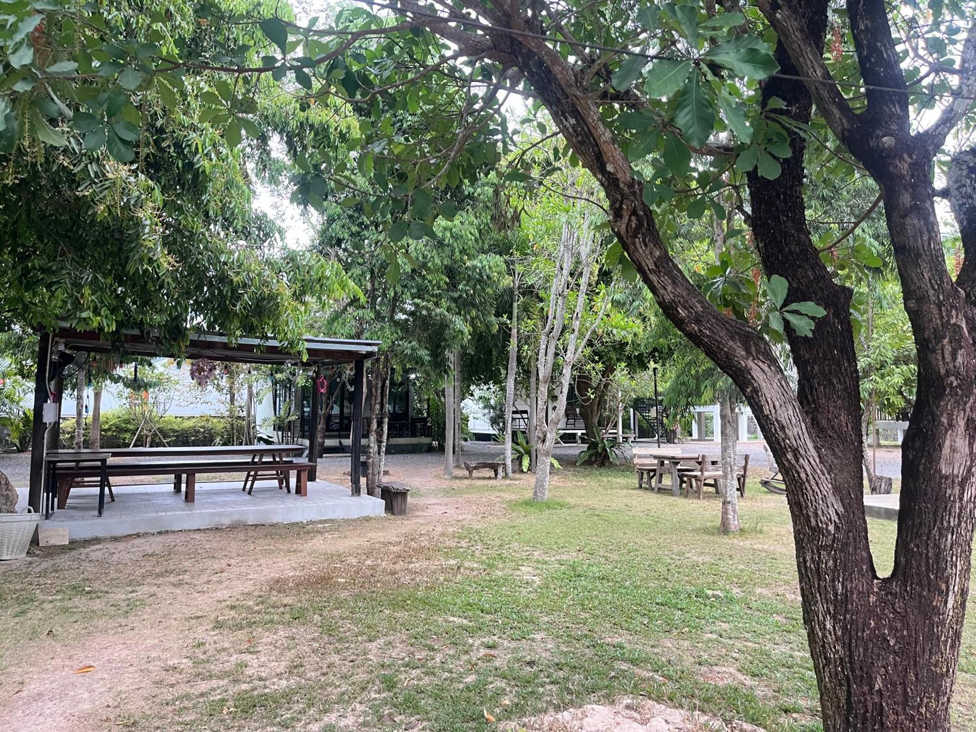 Sangkaset Resort Ban Mong Muang 외부 사진